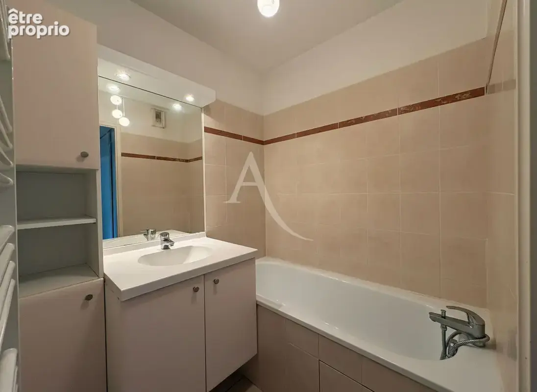 Appartement  en rez de jardin BLOIS - photo 5
