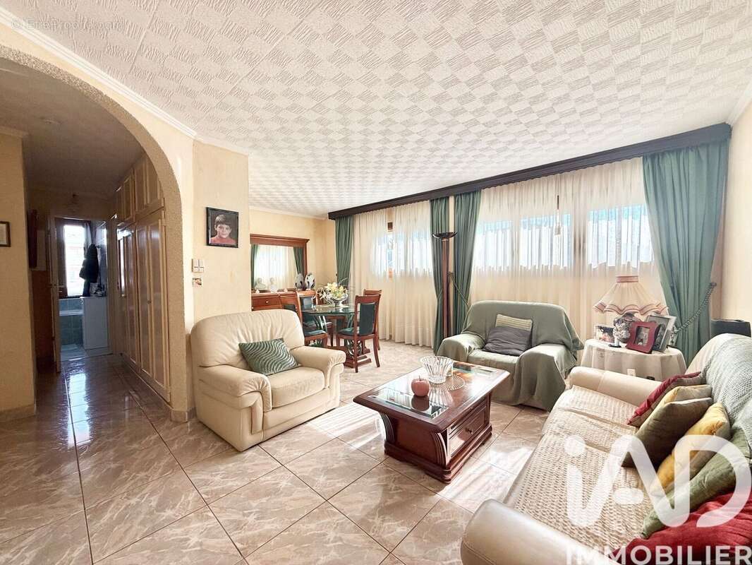 Photo 3 - Appartement à CHILLY-MAZARIN