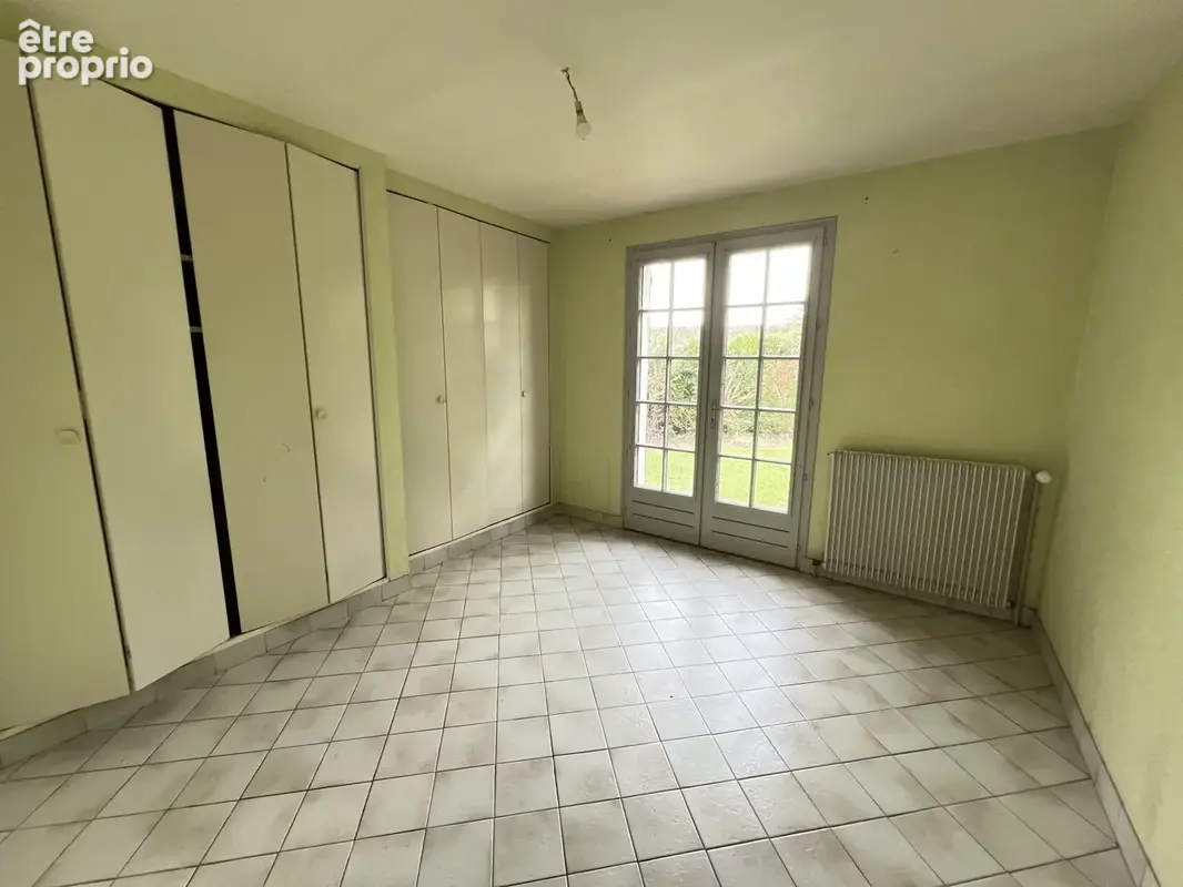 SANDILLON Maison familiale 5 chs - sous-sol / hangar - photo 8