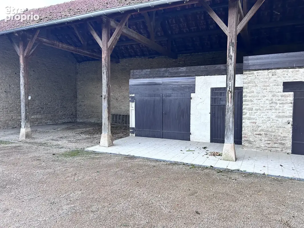Maison de village avec dépendances - photo 2