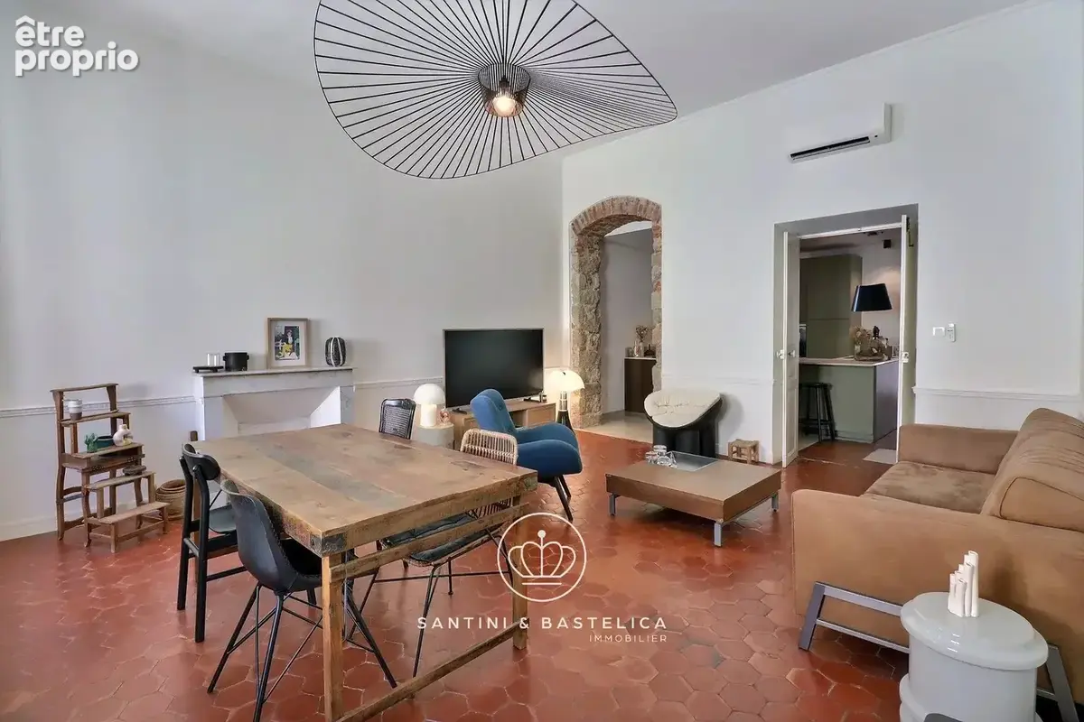 Elégant appartement F3 à vendre à Ajaccio Centre - photo 3