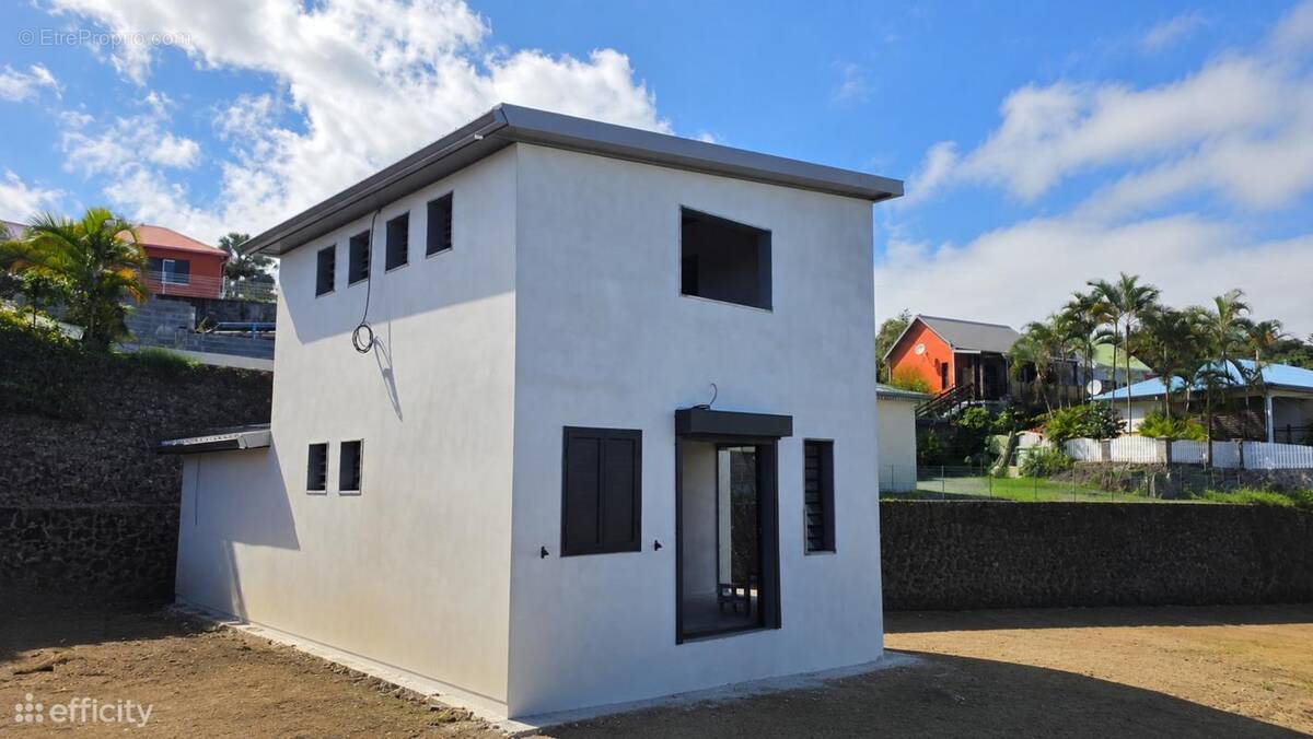 Maison à LE TAMPON
