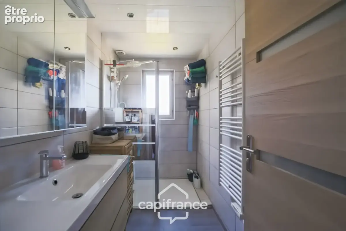 Maison de plain-pied, 3 chambres, au calme, jardin aménagé - proche de LOUHANS (71) - photo 5