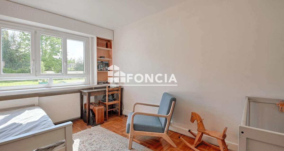 Appartement à SAINT-MAUR-DES-FOSSES