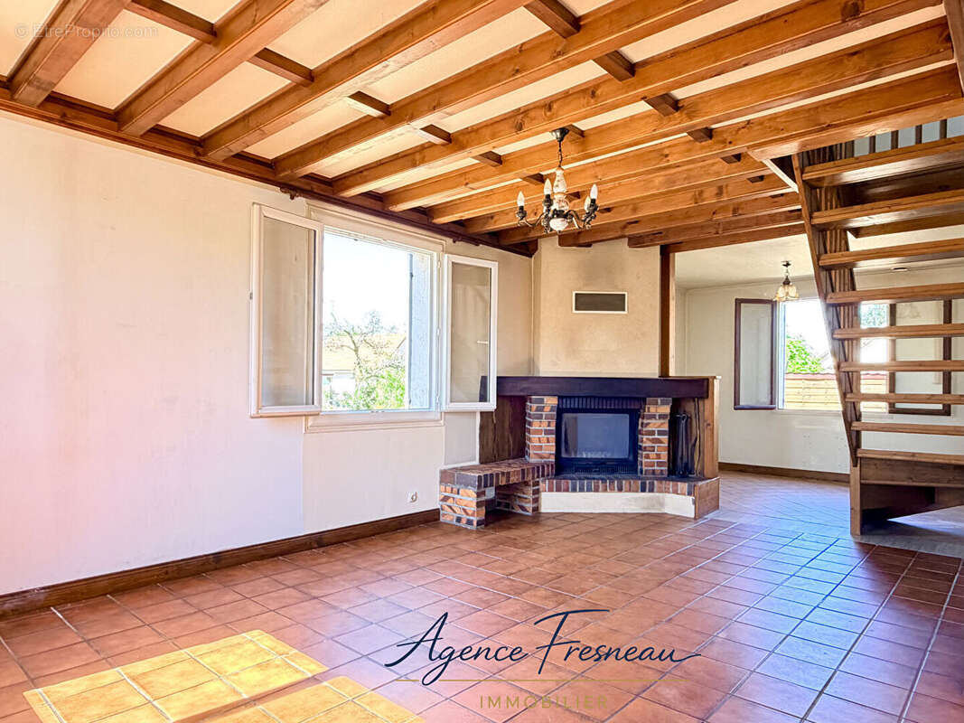 SOUESMES - Maison familiale de 105 m² sur 765 m² de terrain - photo 2