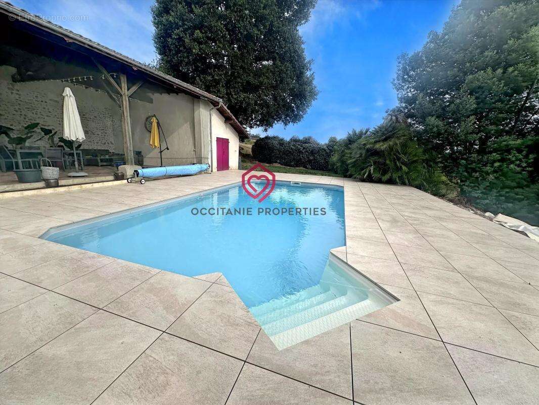 Belle maison 3 chambres avec piscine à Projan - photo 3