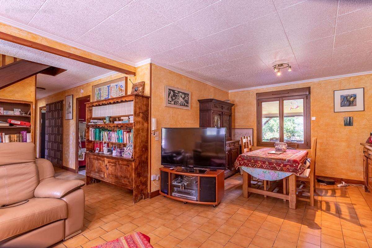 Maison à CHATRES-SUR-CHER