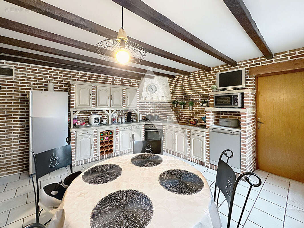 Maison à FRESNES-SUR-ESCAUT