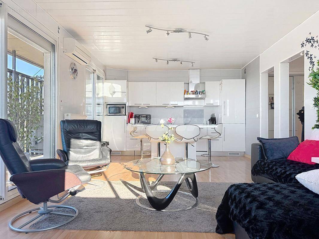 Appartement à MARSEILLE-10E