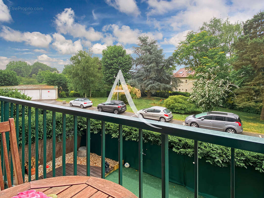 Appartement à BOIS-D'ARCY