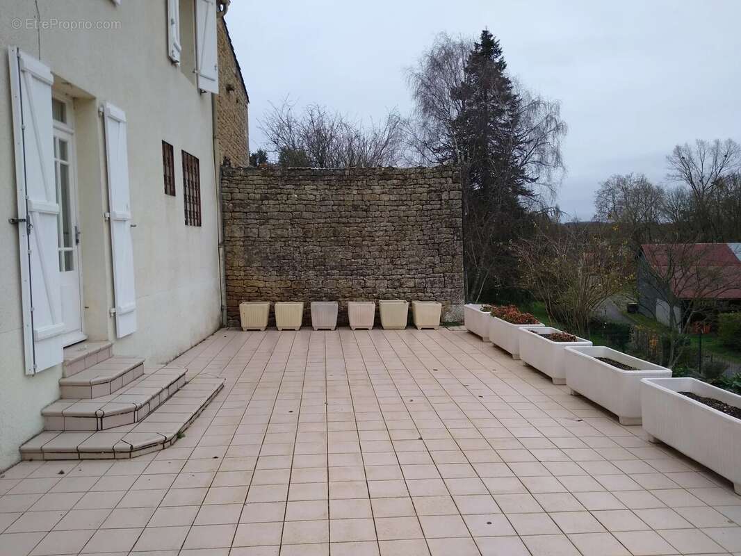 Maison à MELLE