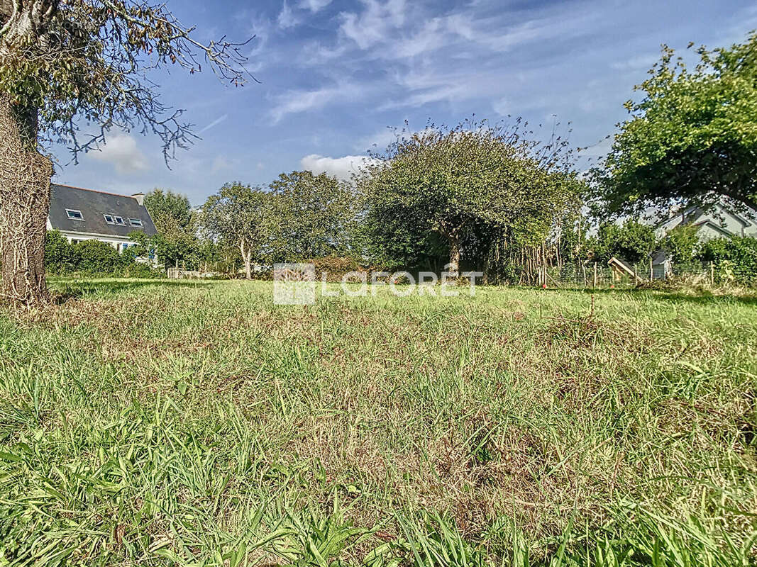 Terrain à LA FORET-FOUESNANT