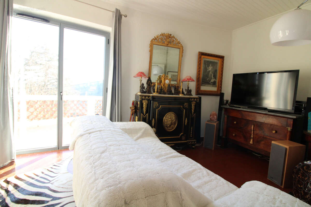 Maison à SAINT-CHRISTOL-LES-ALES