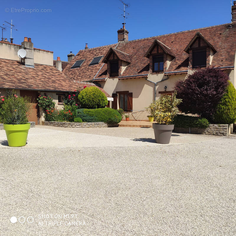 Maison à NOGENT-SUR-VERNISSON