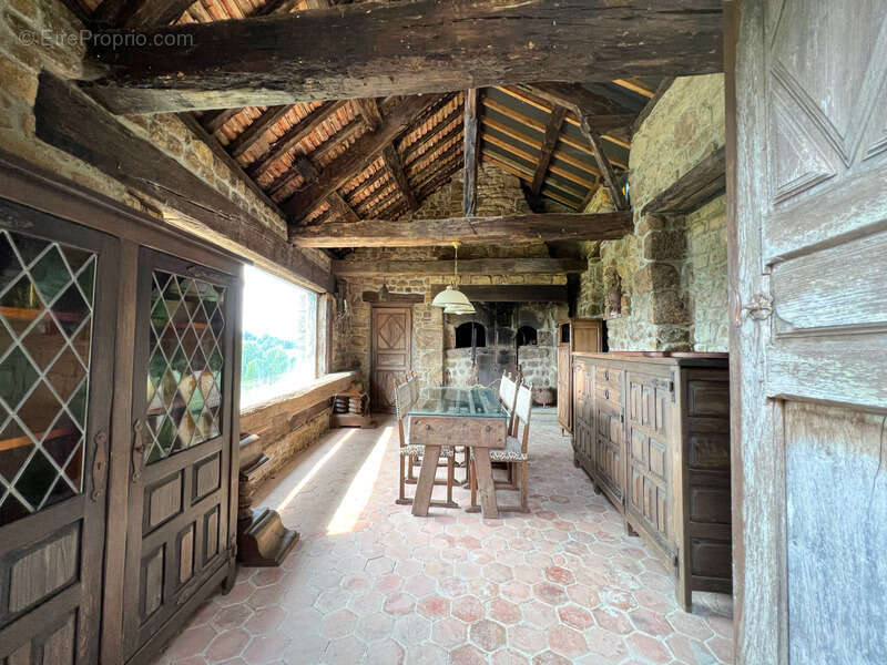 Maison à LONLAY-L'ABBAYE