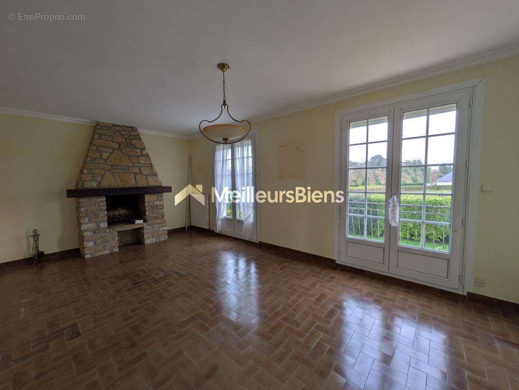 Maison à PLOUDANIEL