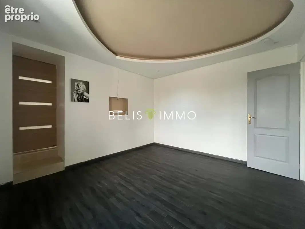 Maison 8 pièces 185 m² à vendre à Savonnieres (37510) - photo 5