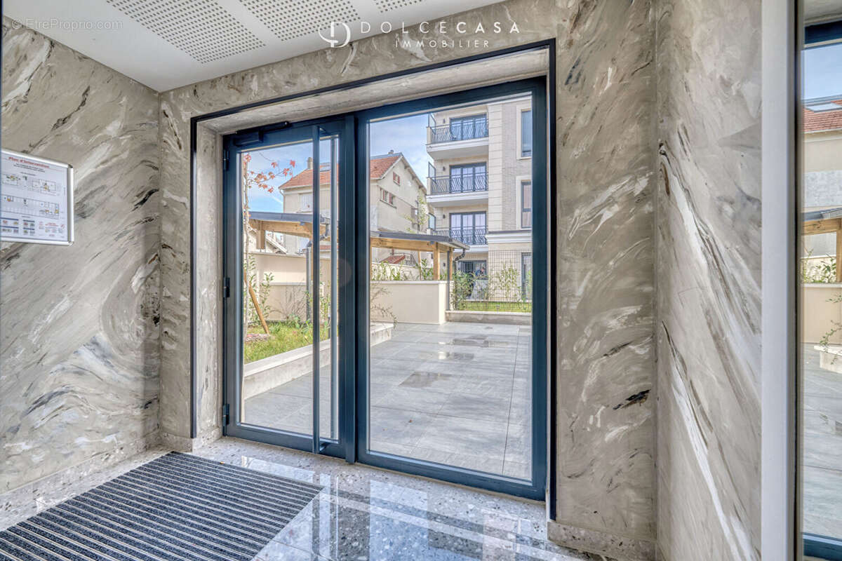 Appartement à LE PERREUX-SUR-MARNE