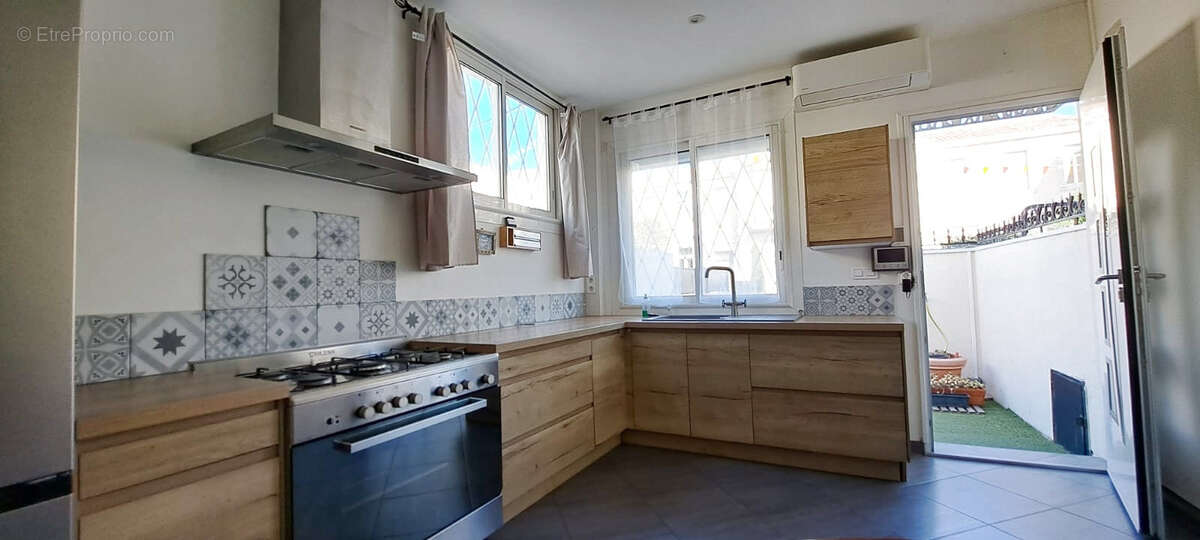 Appartement à PLAN-DE-CUQUES