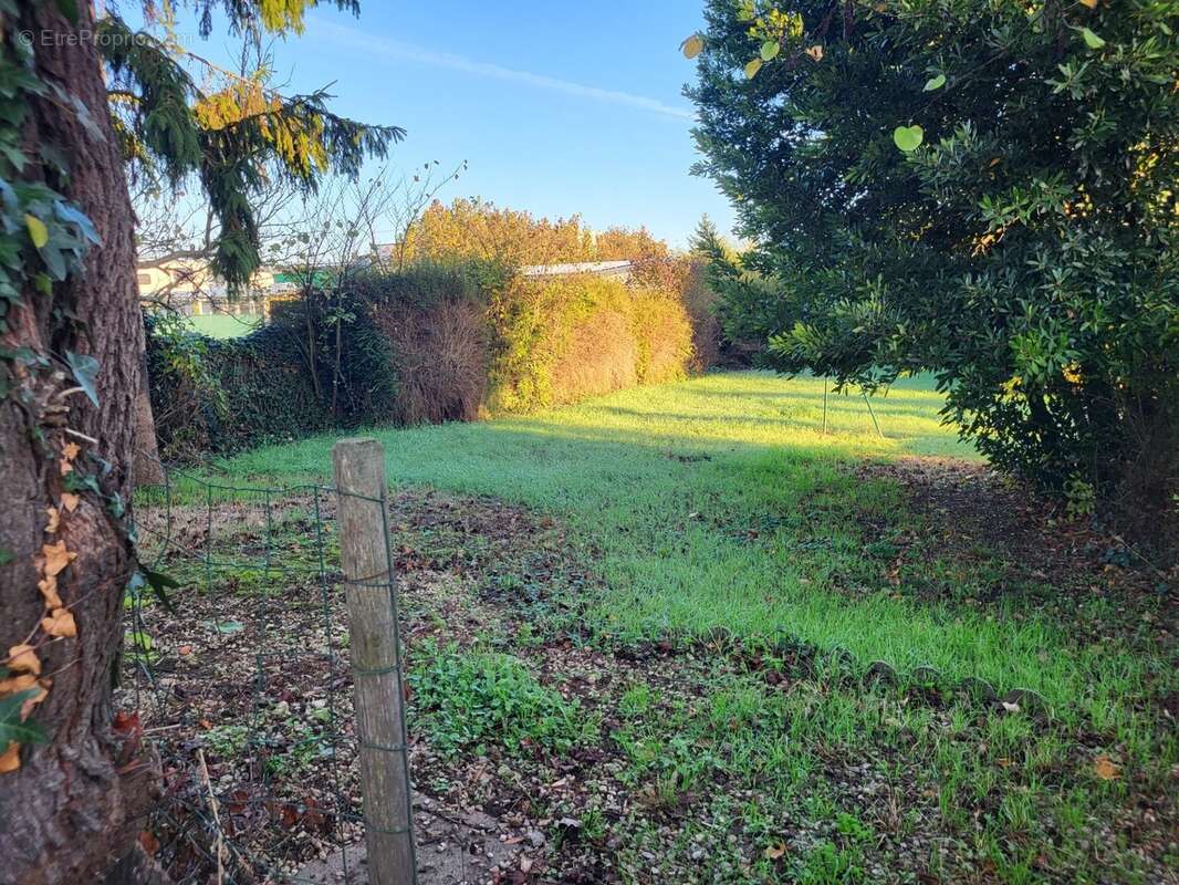 Maison à vendre 4 pièces THOUARS (79) TERRAIN 420 m² - photo 10