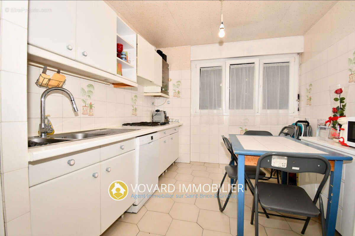 Photo 2 - Appartement à SARCELLES