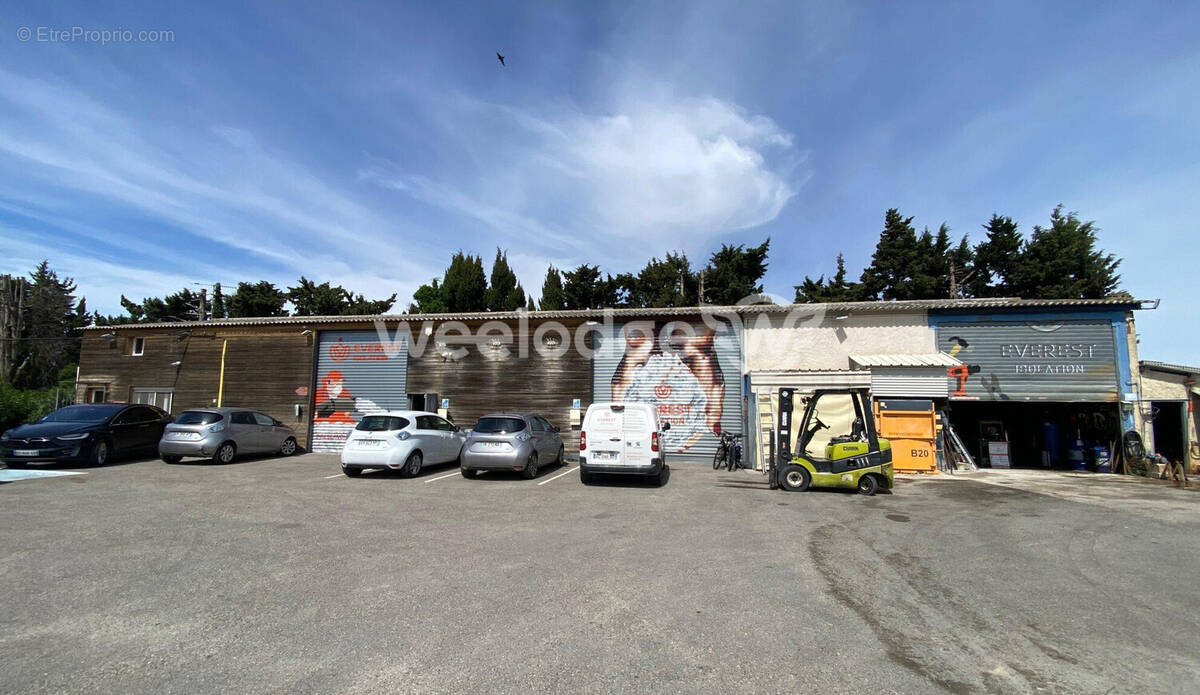 Batiment - Commerce à ORANGE