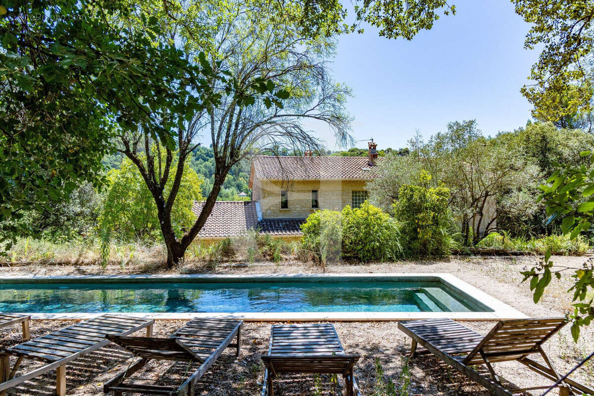 Maison à VAISON-LA-ROMAINE