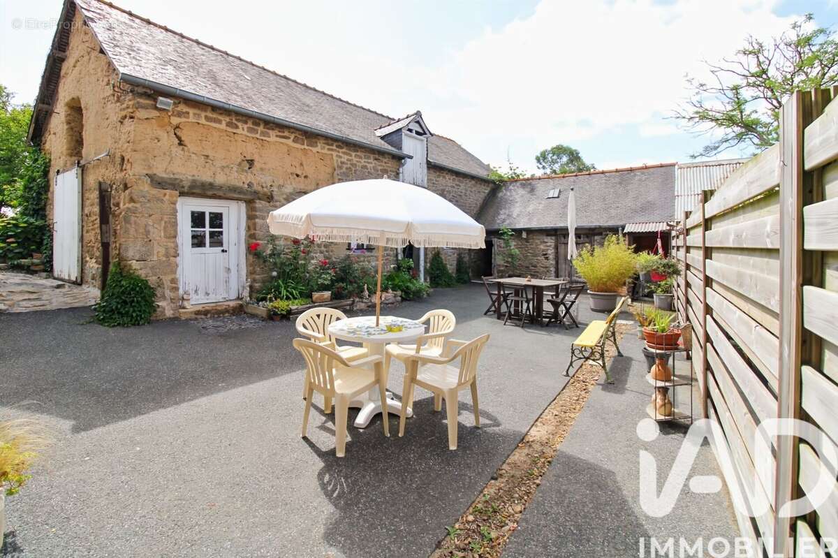 Photo 3 - Maison à LANDEHEN