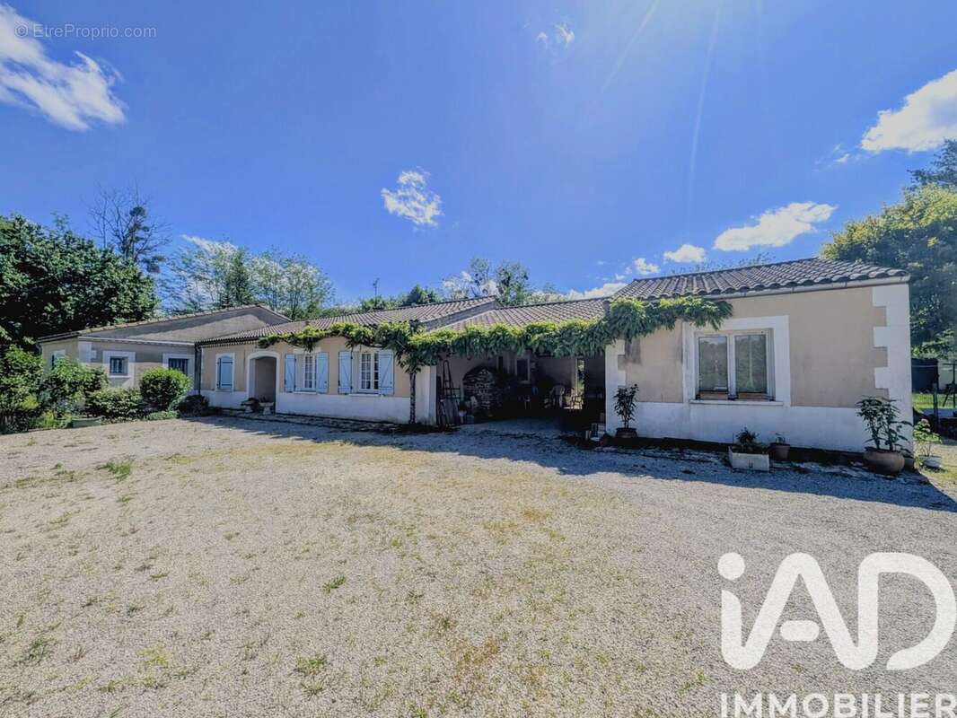 Photo 2 - Maison à LANDIRAS