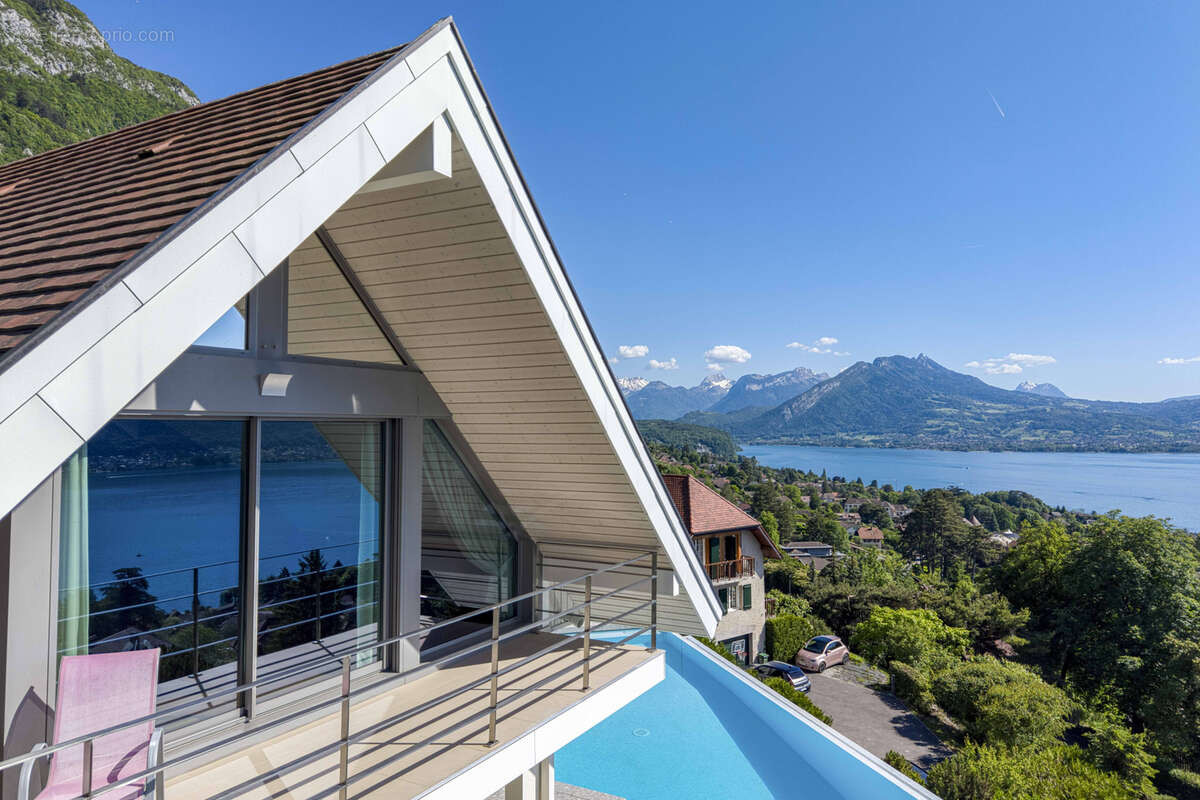 Villa d'exception dominant le lac - photo 94