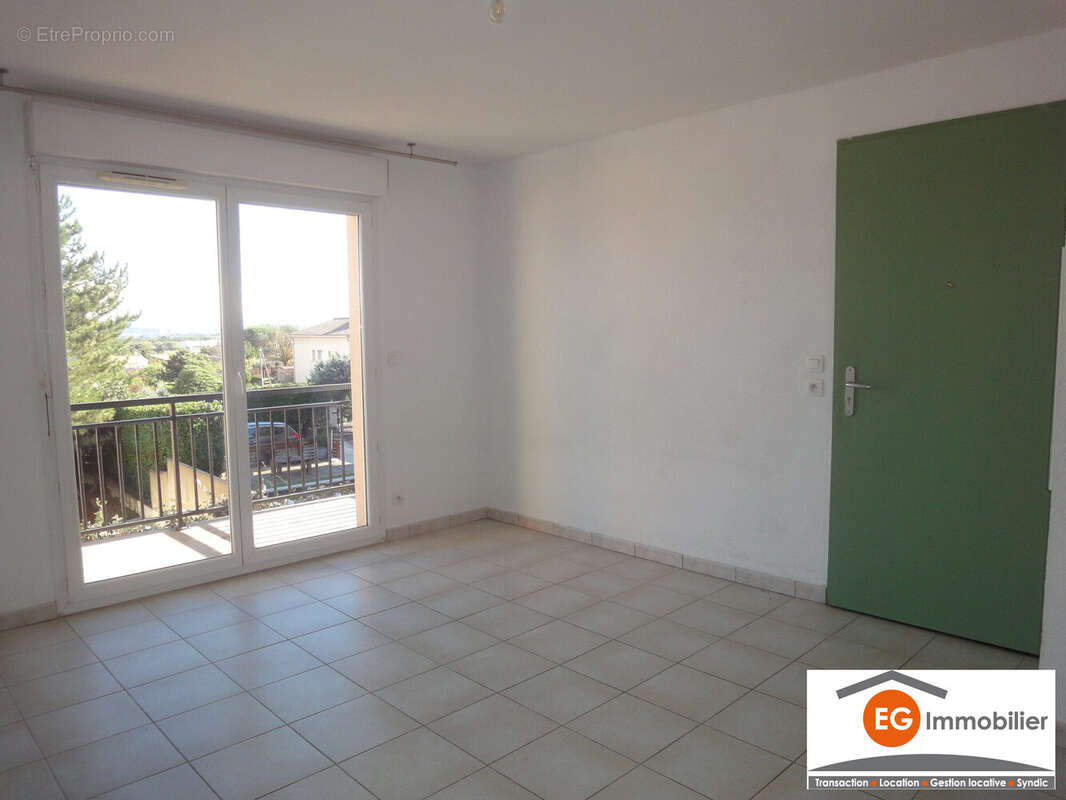 Appartement à BOURG-SAINT-ANDEOL