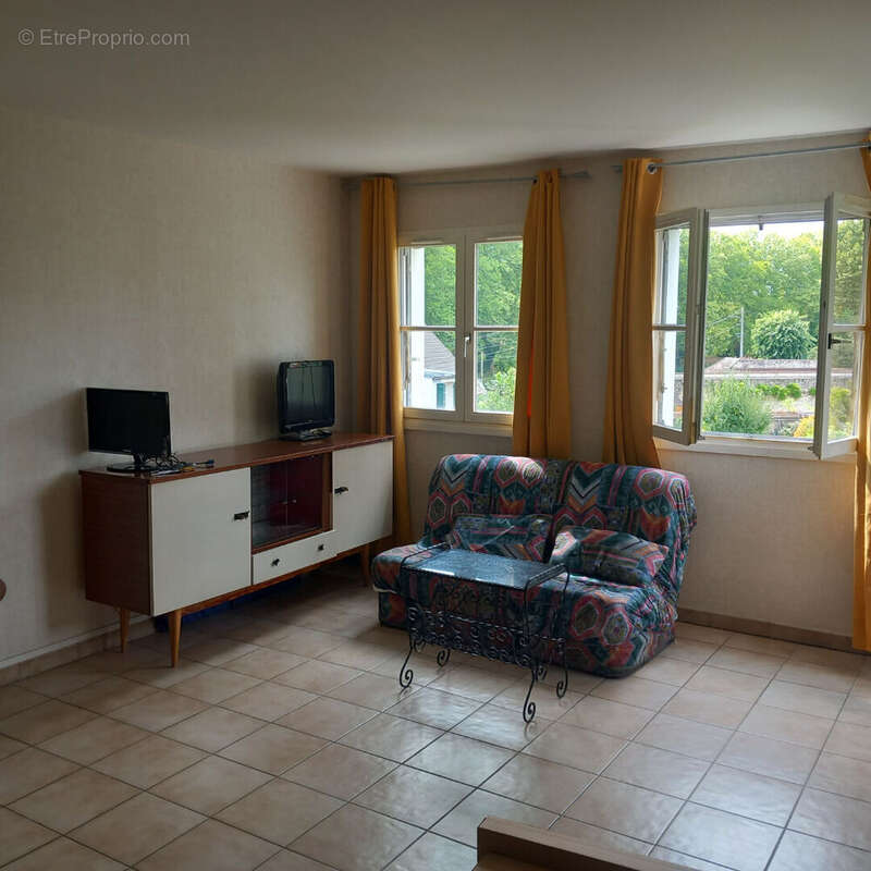 Appartement à NEMOURS
