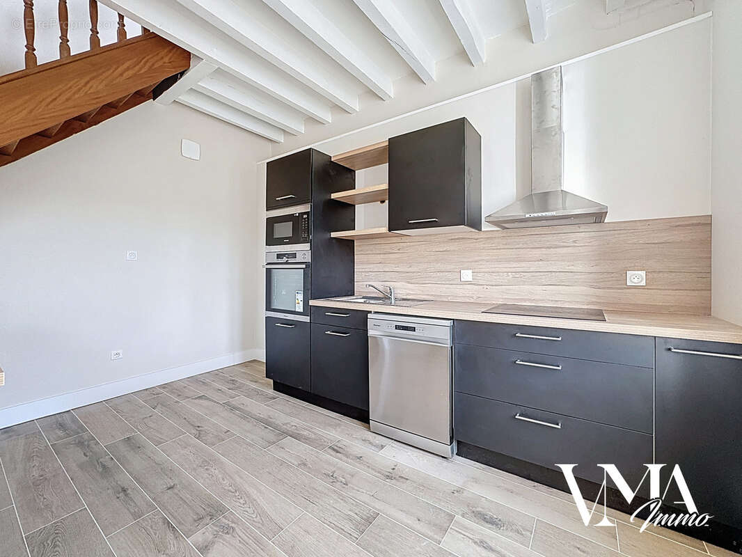 Appartement à LENTILLY