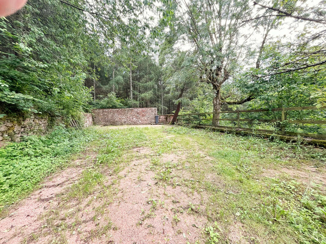 Maison en forêt a 15 minutes du lac des sapins - photo 6