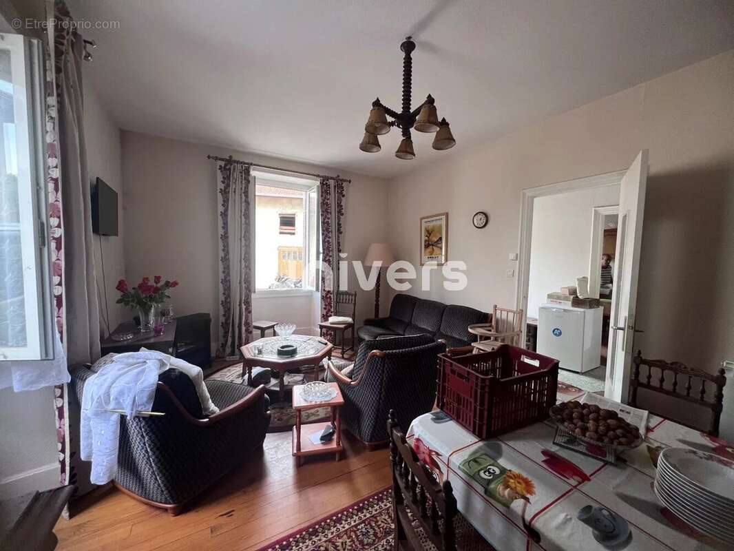 Maison à SAINT-BONNET-DE-VALCLERIEUX