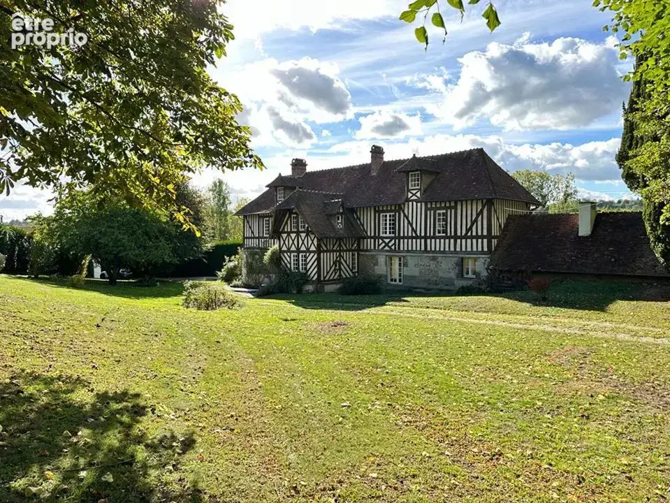 Maison 9 pièces 245 m² à vendre à Lisieux (14100) - photo 2