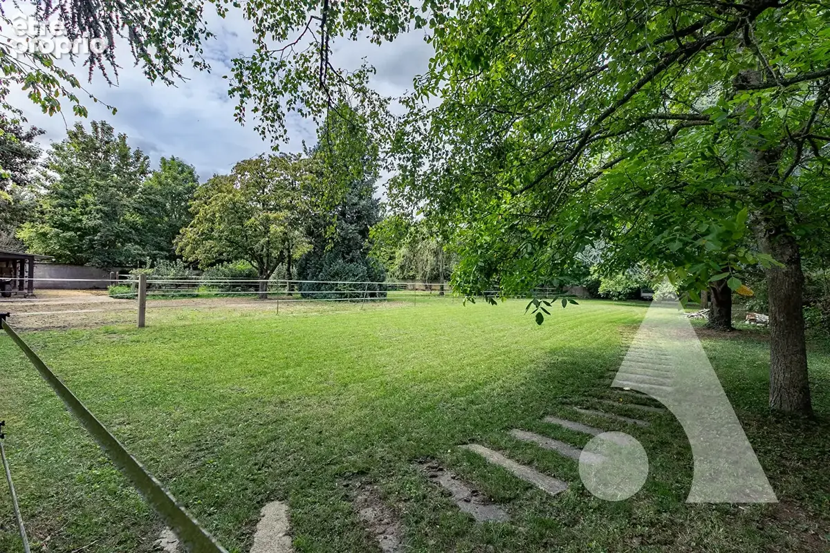 Maison 4 chambres avec box et pâture pour chevaux - photo 16