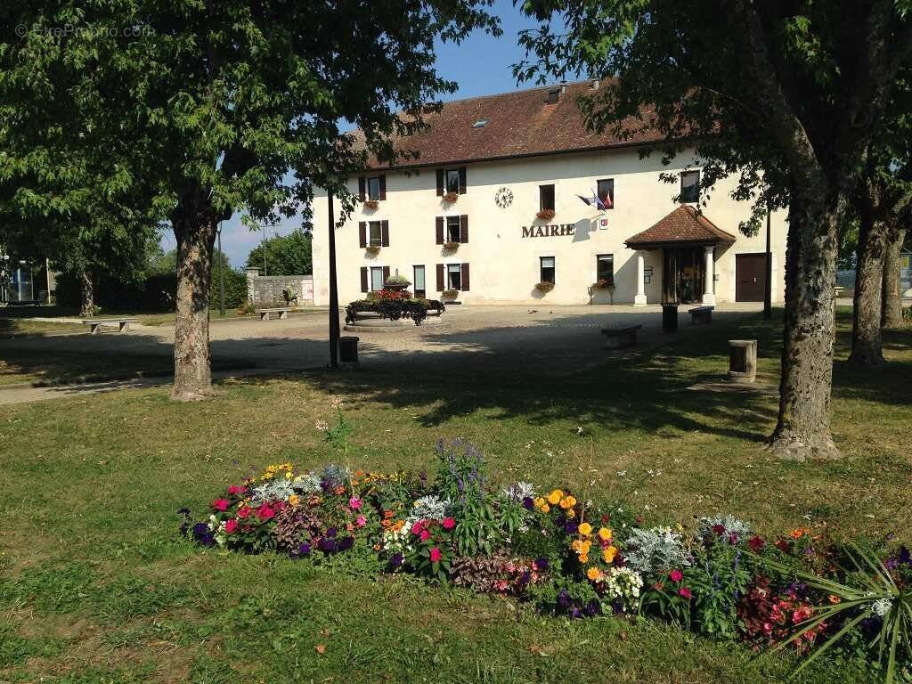Appartement à PREVESSIN-MOENS