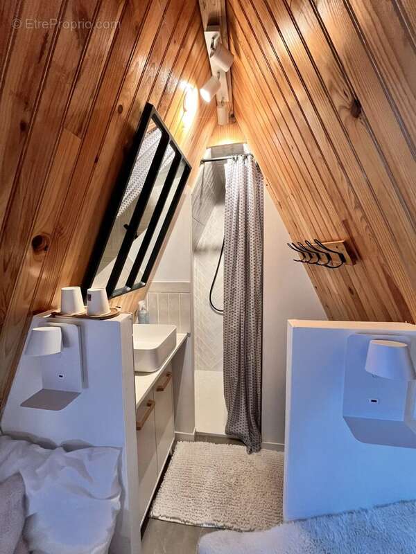 Maison à LES ANGLES