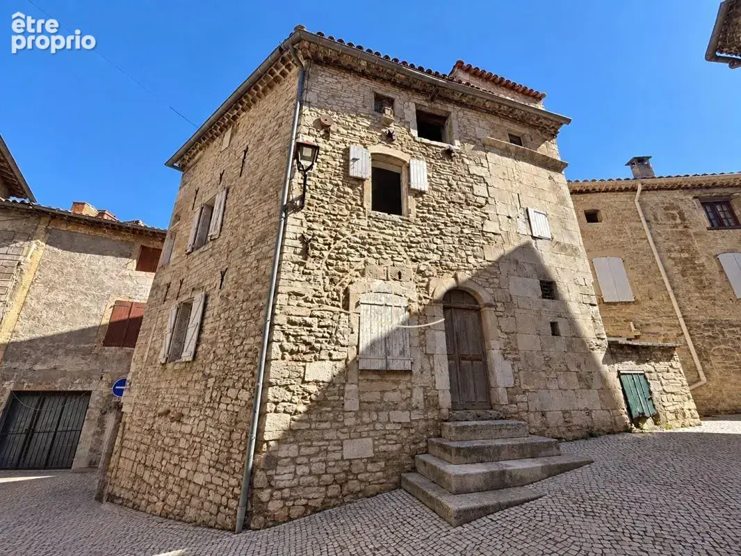 Photo Maison à Barjac au prix de 235 000€