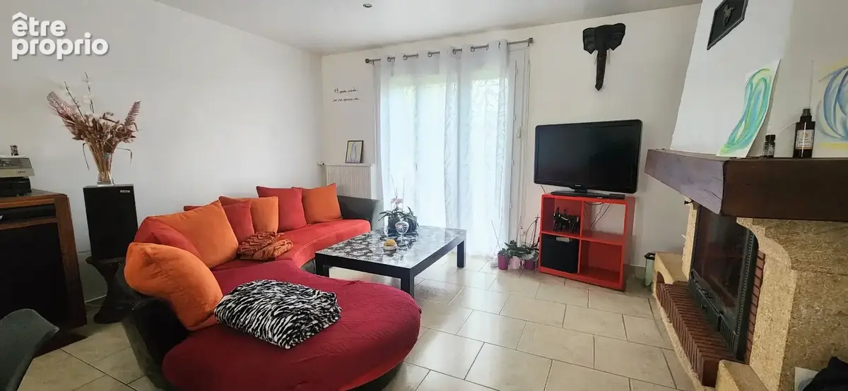Marigny-chemereau - 4 chambres - garage - piscine - jardin - photo 6