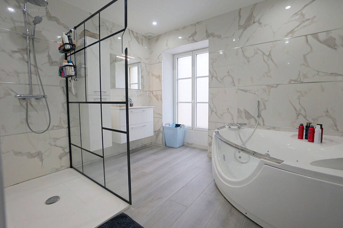 Maison à PORCHEVILLE