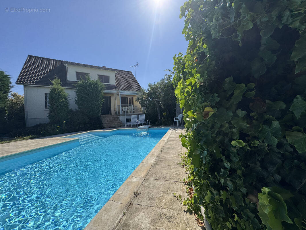 Maison à OLIVET