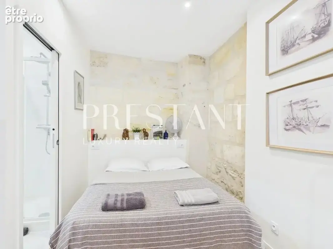 EXCLUSIVITE - Investissement exceptionnel 9 % de rentabilité brute au pied de la Grosse Cloche. - photo 5