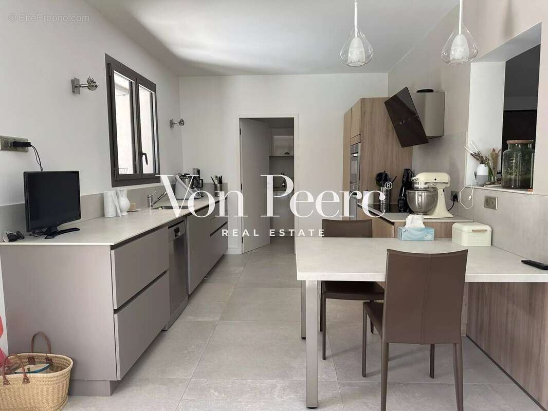 Maison à MAUSSANE-LES-ALPILLES