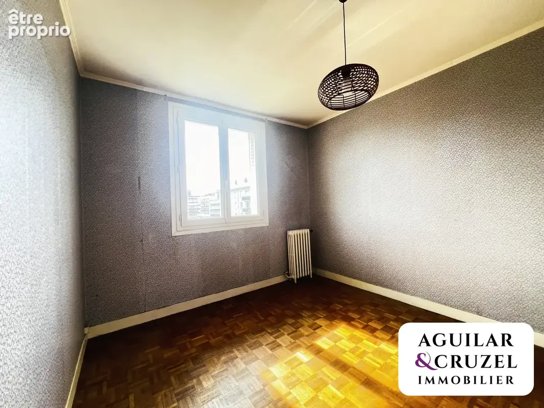 EN EXCLUSIVITÉ   Quartier Auron-Quai du Bassin - Appartement T3 - photo 5