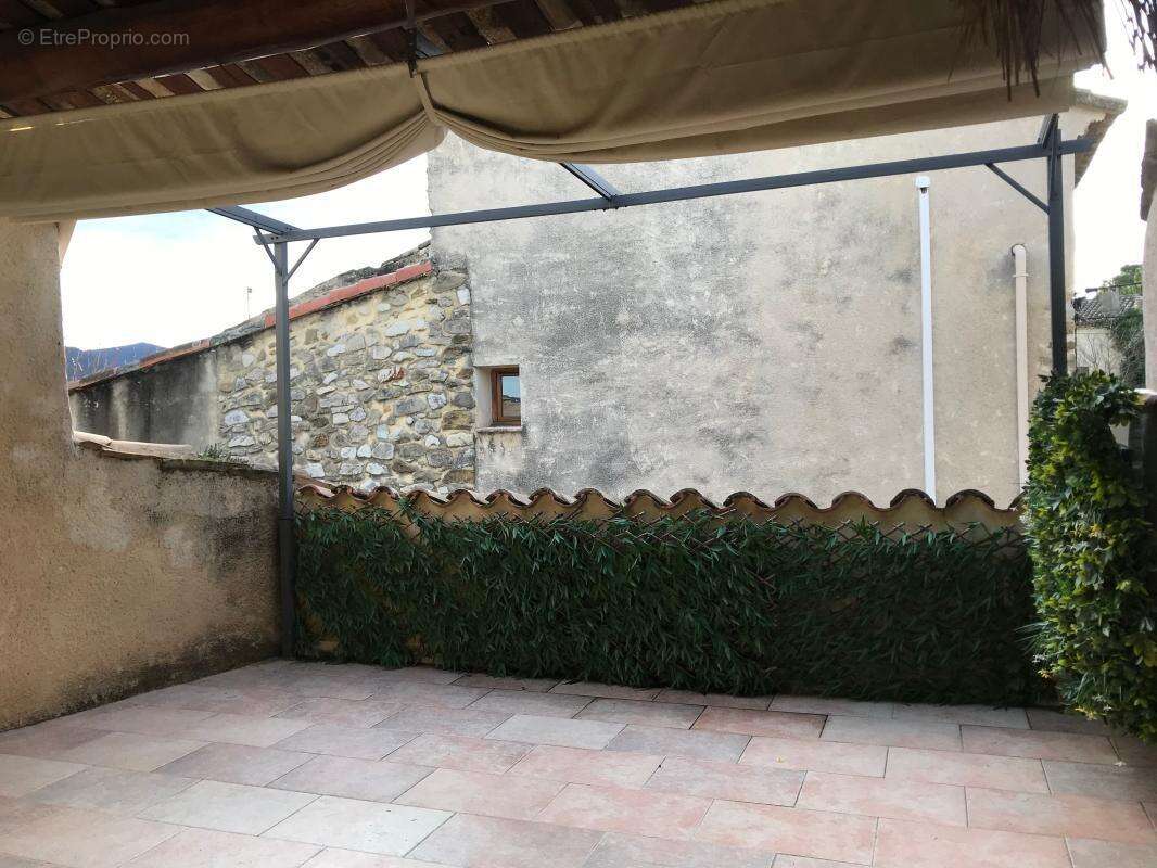 Maison à MIRABEL-AUX-BARONNIES