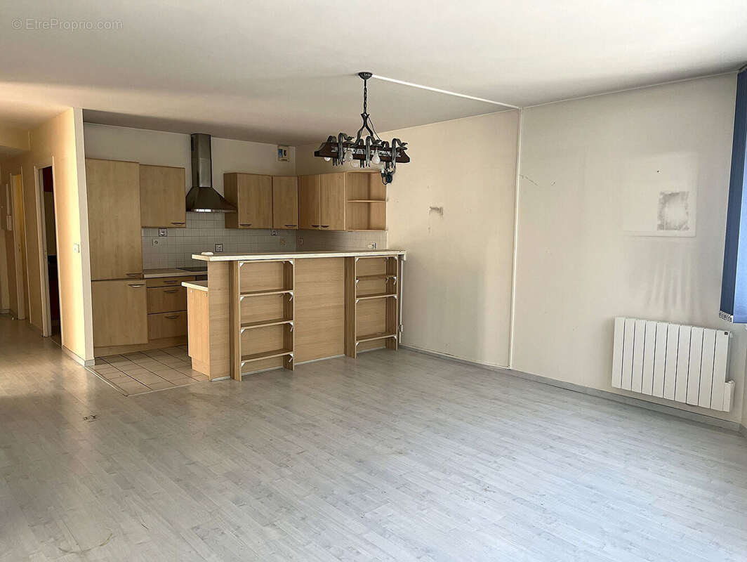 T5 de 98m², balcon terrasse, cave et parking - photo 14