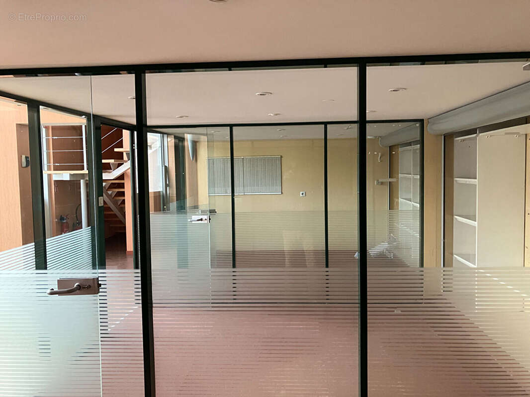 Commerce à POITIERS