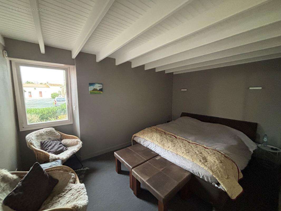 Maison à COUFFE